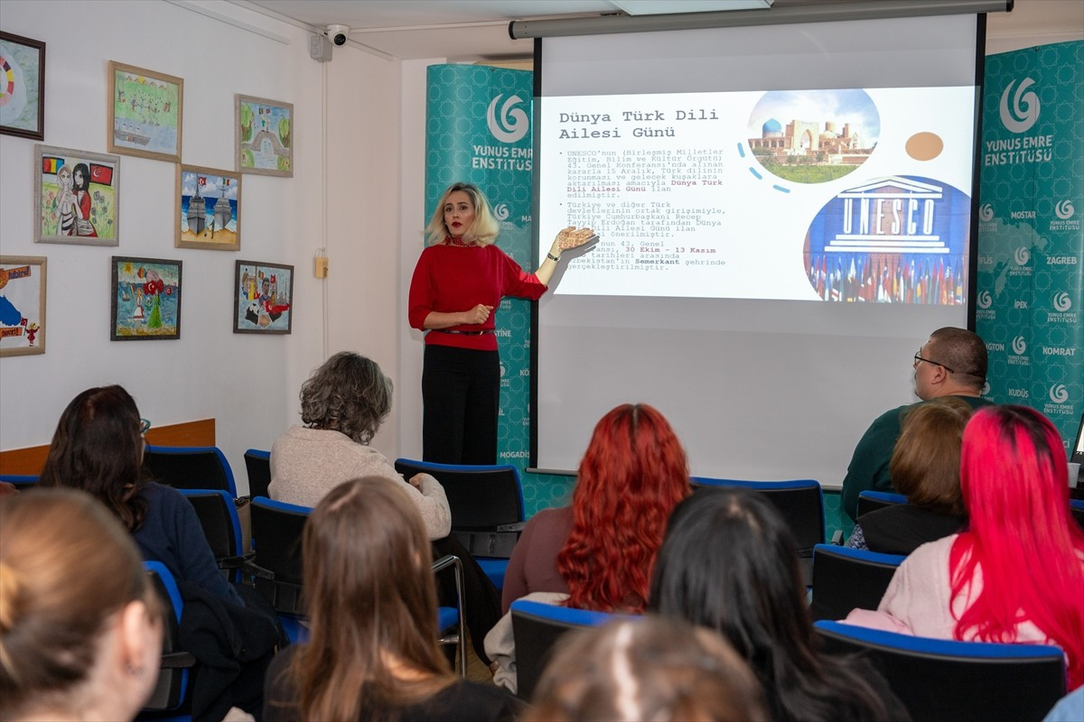 Romanya'nın Köstence kentinde 15 Aralık Dünya Türk Dili Ailesi Günü kapsamında program...