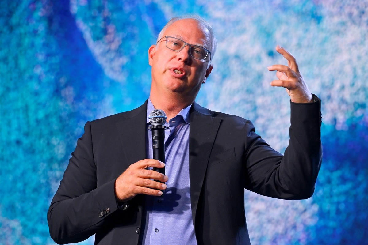 Rusya Devlet Başkanı Vladimir Putin'in uluslararası ekonomik işbirliğinden sorumlu özel temsilcisi...