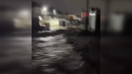 Rusya’ya bağlı Dağıstan Özerk Cumhuriyeti’nde şiddetli yağışlar nedeniyle yaşanan sel felaketi...