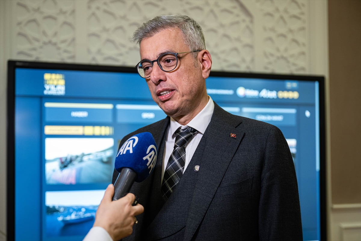 Sağlık Bakanı Kemal Memişoğlu, AA muhabirine, tütün, dijital bağımlılık ve sağlıksız beslenme...