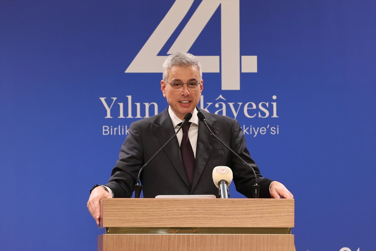 Sağlık Bakanı Kemal Memişoğlu, AK Parti Sağlık Politikaları Başkanlığınca partinin Genel...