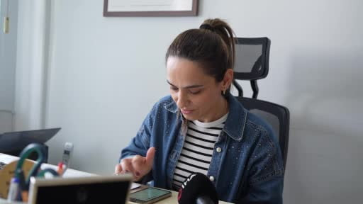 Sağlık çalışanları bu kez hayat kurtarmak için sevdiklerini aradı