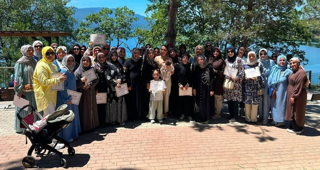 SAKARYA BÜYÜKŞEHİR BELEDİYESİ SOSYAL GELİŞİM MERKEZİ (SGM) BÜNYESİNDE KADINLARA YÖNELİK DÜZENLENEN...