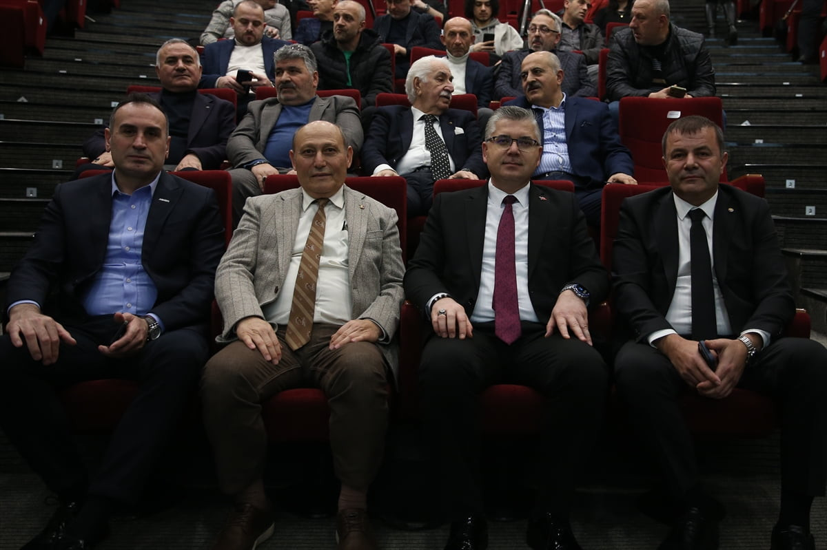 Sakarya Ticaret Borsası tarafından Sakarya Sosyal Gelişim Merkezi'nde düzenlenen "Hayvancılık ve...