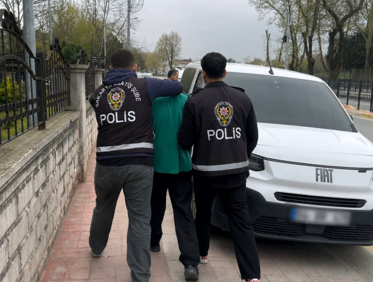 SAKARYA'DA ARANAN 376 KİŞİ YAKALANDI