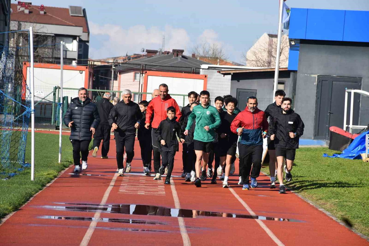 SAKARYA’NIN HENDEK İLÇESİNDE FAALİYET GÖSTEREN HENDEK HALK EĞİTİM MERKEZİ MÜDÜRLÜĞÜ BÜNYESİNDE...