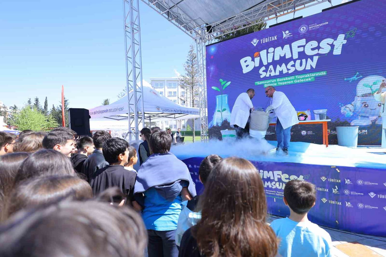 SAMSUN BÜYÜKŞEHİR BELEDİYESİ TARAFINDAN HAYATA GEÇİRİLEN "BİLİMFEST SAMSUN", BİLİM VE TEKNOLOJİ...