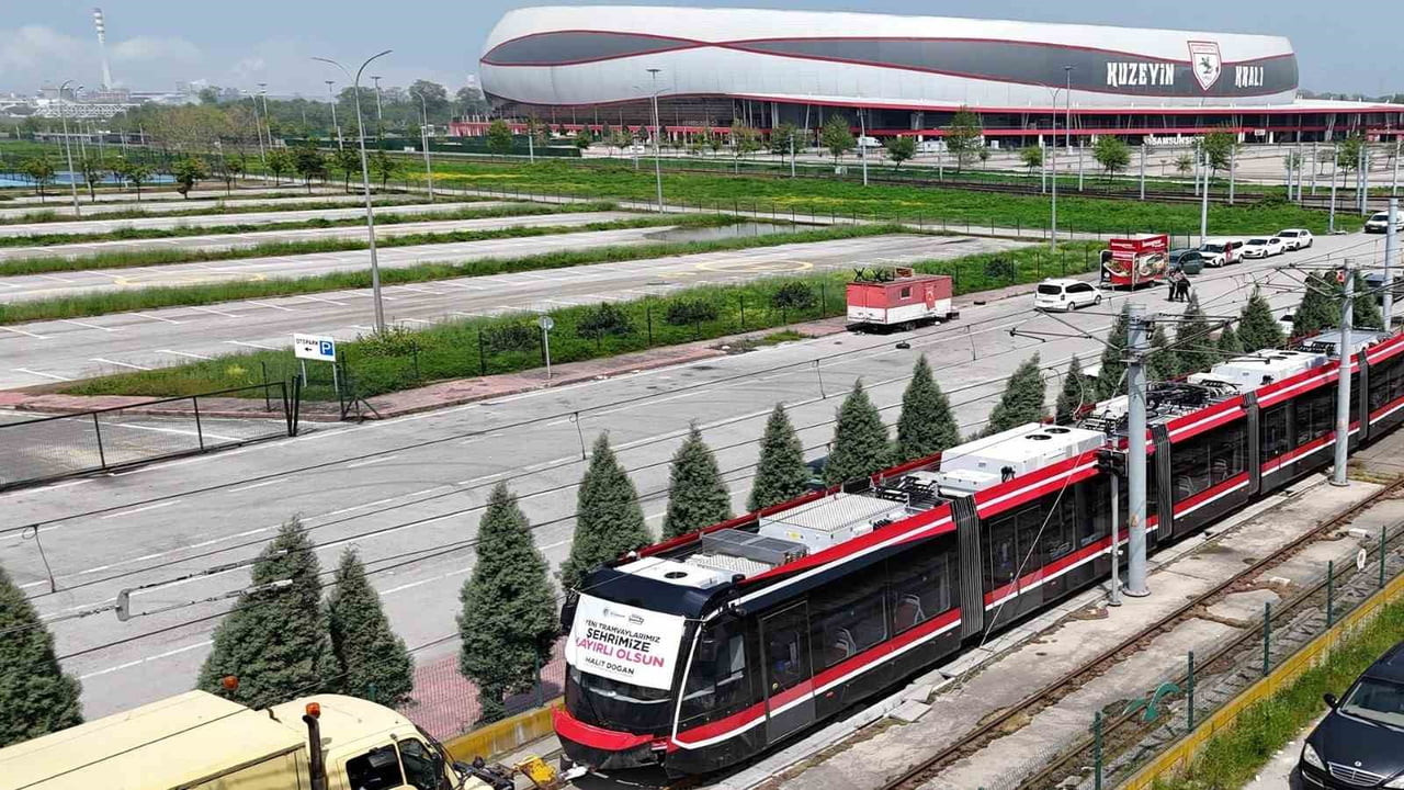 SAMSUN BÜYÜKŞEHİR BELEDİYESİ’NİN KENT İÇİ TOPLU TAŞIMAYI GÜÇLENDİRMEK AMACIYLA YÜRÜTTÜĞÜ ÇALIŞMA...