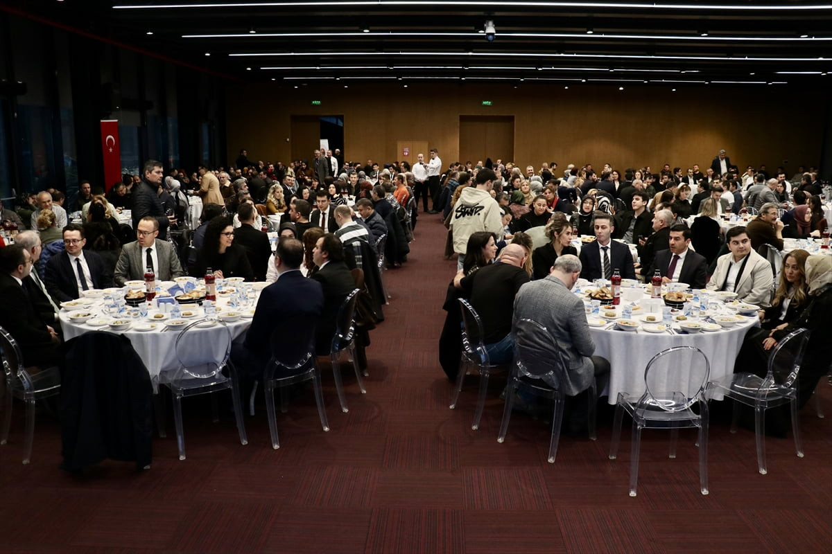 Samsun Cumhuriyet Başsavcılığınca düzenlenen programda hakim, savcı ve adliye personeli birlikte...
