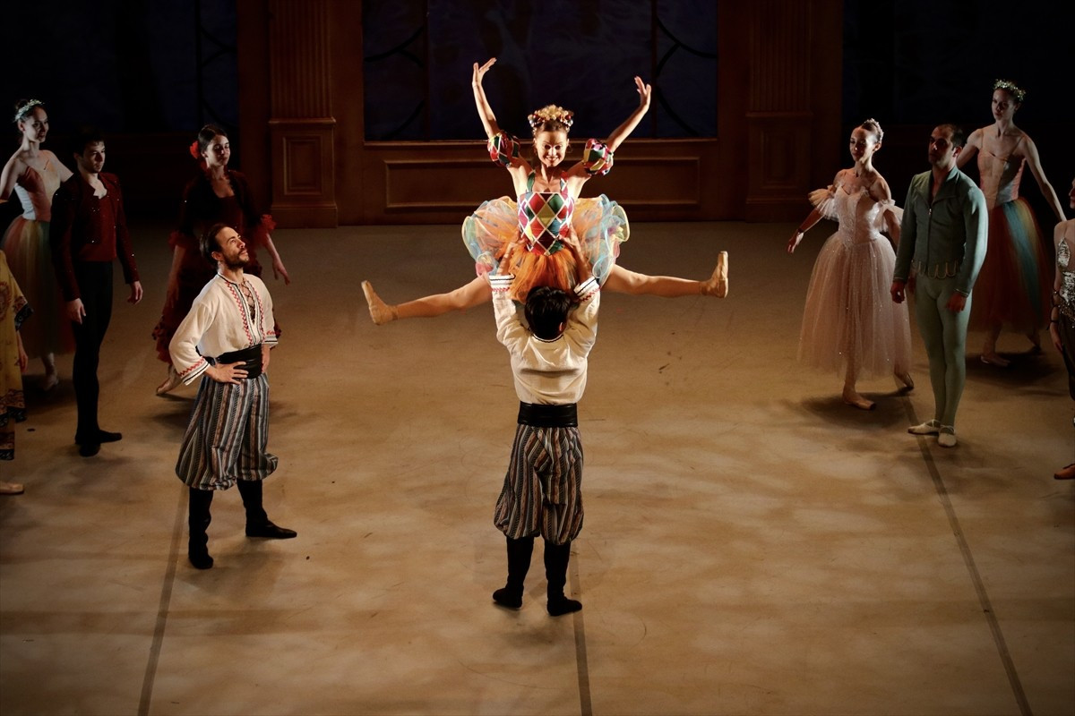 Samsun Devlet Opera ve Balesi (SAMDOB), Rus besteci Pyotr İlyiç Çaykovski'nin ölümsüz eseri...