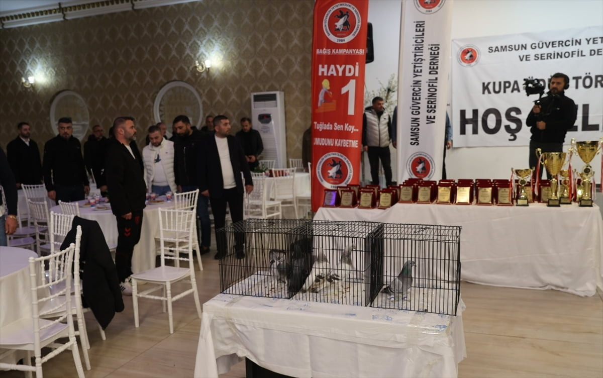 Samsun Güvercin Yetiştiricileri ve Serinofil Derneği'nin (SAGÜYES) ev sahipliğinde düzenlenen...