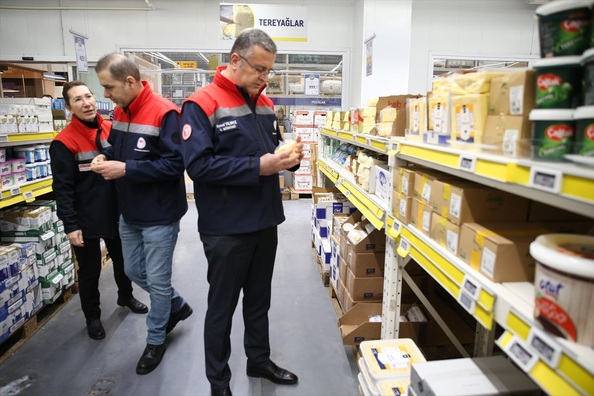Samsun İl Tarım ve Orman Müdürlüğü ekiplerince, güvenilir ve sağlıklı gıdaya ulaşımı sağlamak...
