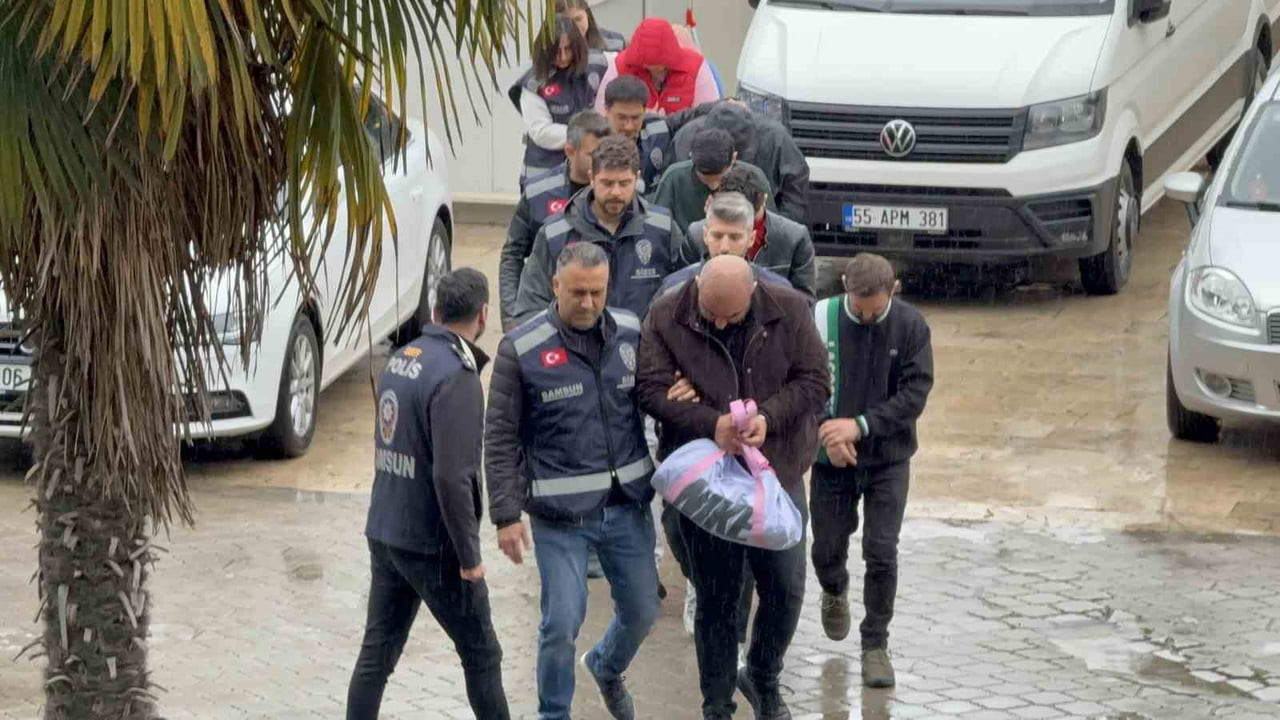 SAMSUN MERKEZLİ 6 İLDE DÜZENLENEN DEV SİBER DOLANDIRICILIK OPERASYONUNDA, SAHTE TOKİ VE E-DEVLET...