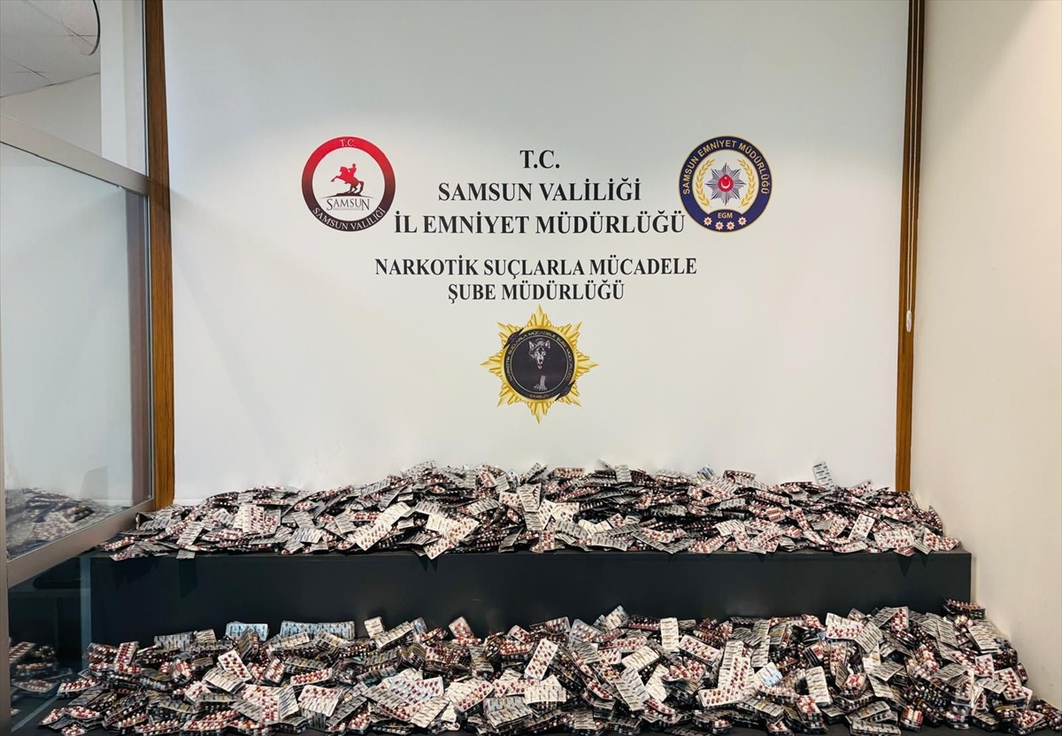 Samsun'da düzenlenen 49 bin 362 uyuşturucu hap ele geçirildi, 1 şüpheli gözaltına alındı.