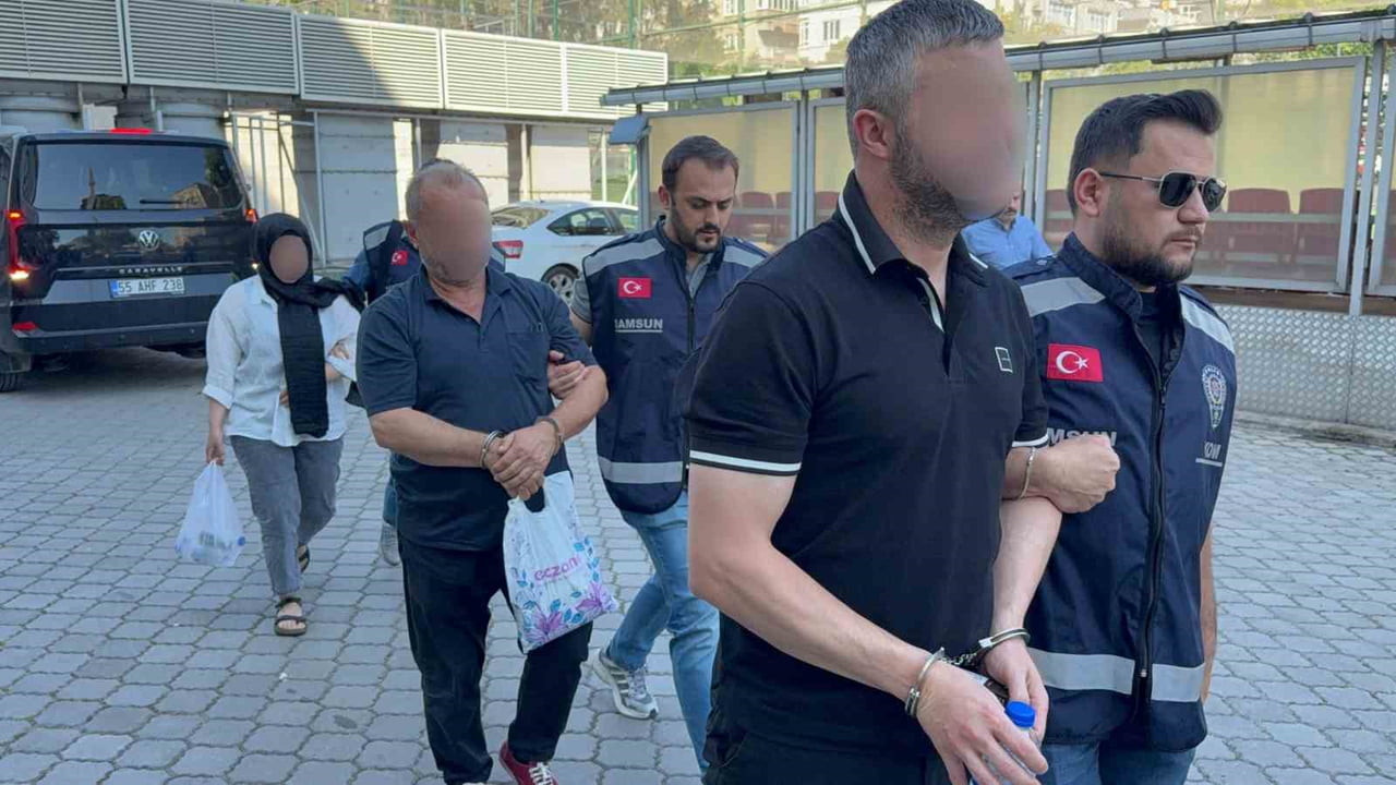 SAMSUN'DA TEFECİLİK SUÇUNA YÖNELİK DÜZENLENEN OPERASYONDA GÖZALTINA ALINAN 1’İ KADIN 3 KİŞİ...