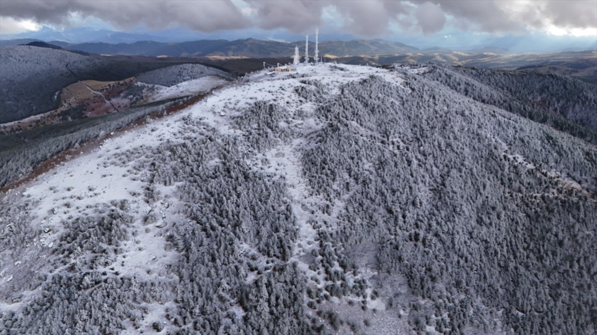 Samsun'un Alaçam ilçe merkezine 33 kilometre uzaklıkta bulunan, 1650 rakımlı Dürtmen Dağı'nda...