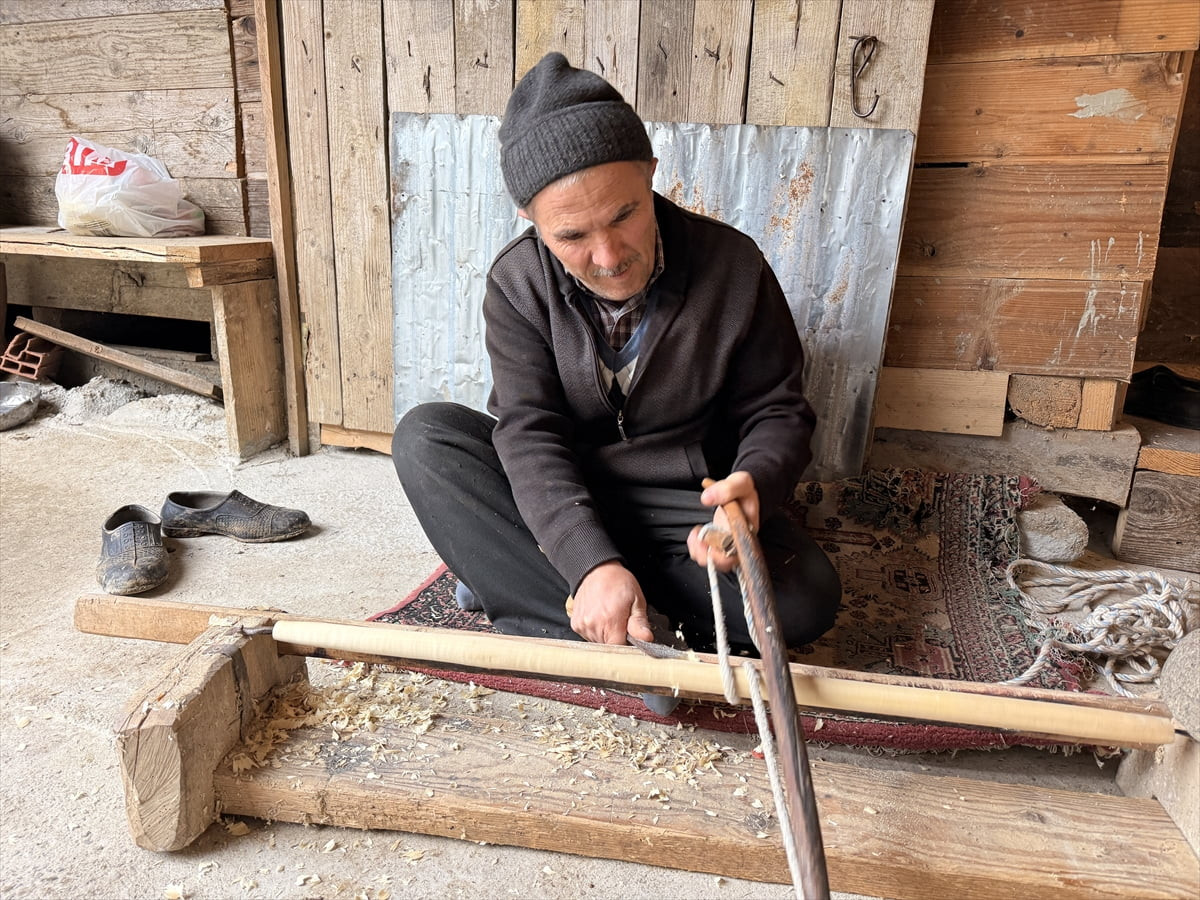 Samsun'un Alaçam ilçesi Yukarıısırganlı Mahallesi'nde yaşamını sürdüren 60 yaşındaki geleneksel...