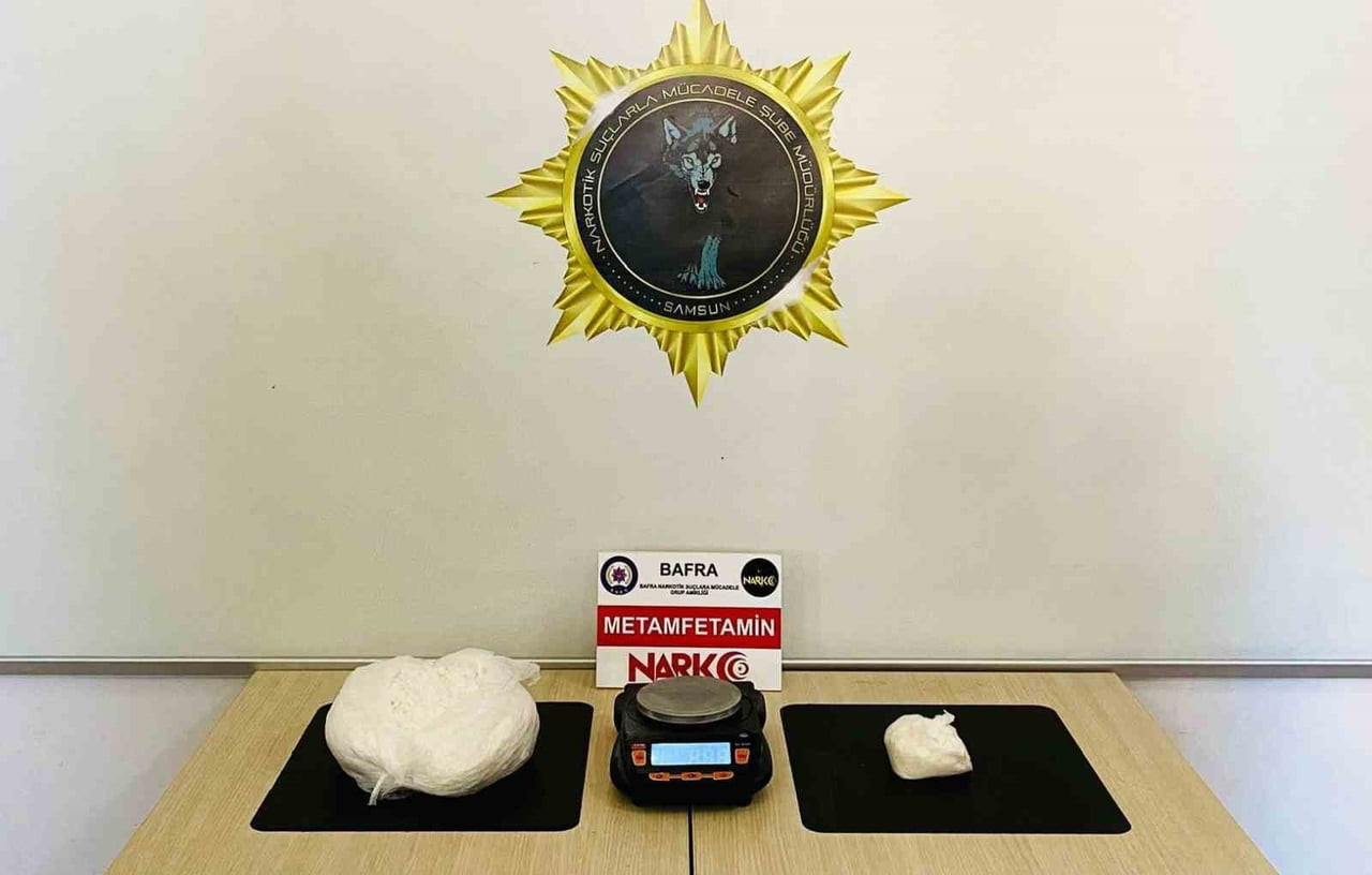 SAMSUN'UN BAFRA İLÇESİNDE GEÇEN YIL DÜZENLENEN VE 1 KİLO 205 GRAM METAMFETAMİN ELE GEÇİRİLEN...