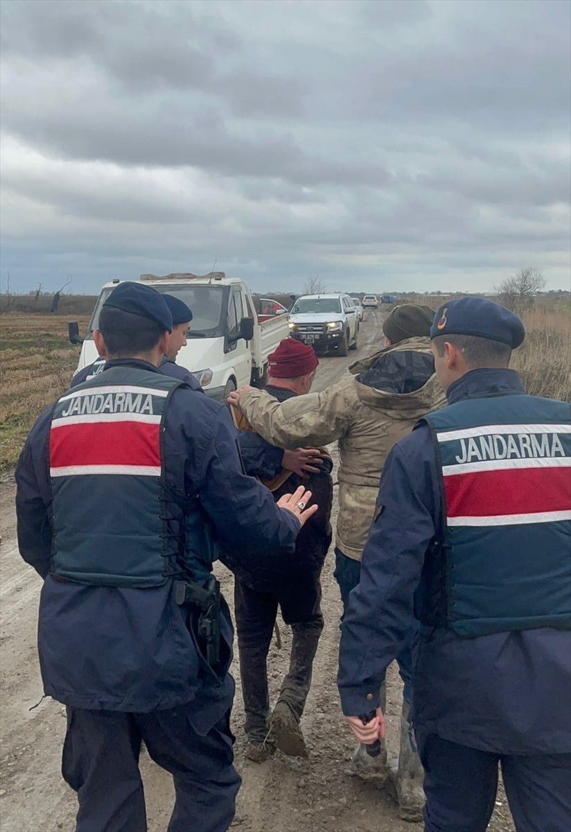 Samsun'un Bafra ilçesinde hayvanlarını meraya götürürken kaybolan zihinsel ve bedensel engelli...
