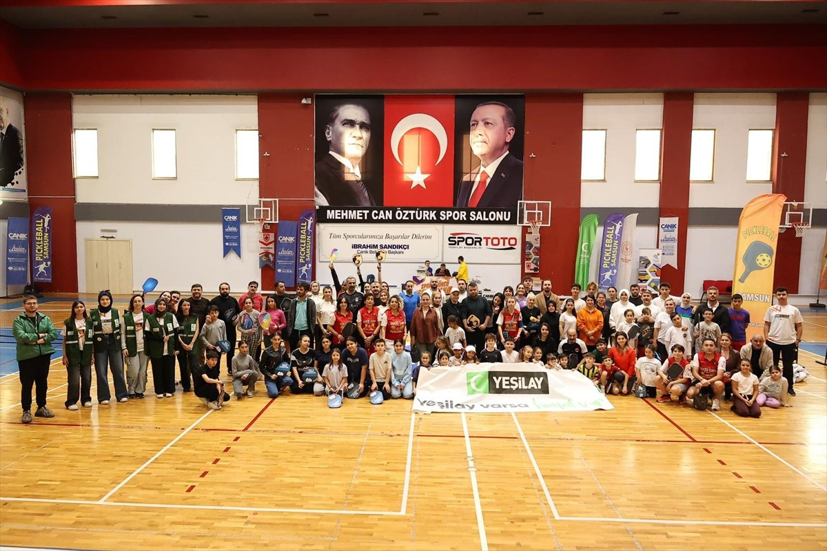 Samsun'un Canik ilçesinde "Aileler Arası Pickleball Şampiyonası" yapıldı.