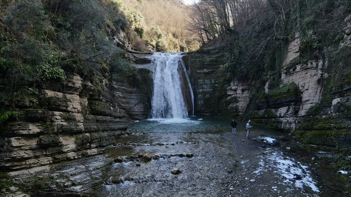 Samsun'un Canik ilçesinde yer alan Gölalan Şelalesi, kent merkezine yakın konumu ve doğal...