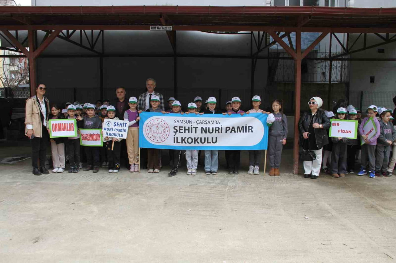 SAMSUN'UN ÇARŞAMBA İLÇESİNDE, DÜNYA ORMANCILIK GÜNÜ VE 21-26 MART ORMAN HAFTASI KAPSAMINDA ANLAMLI...