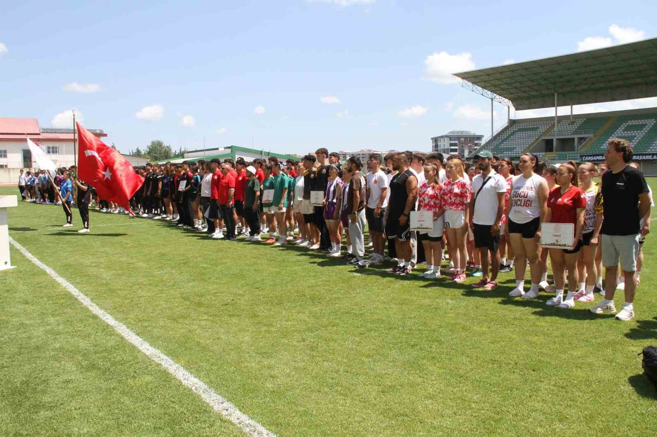SAMSUN'UN ÇARŞAMBA İLÇESİNDE DÜZENLENEN ANALİG RAGBİ 1. ETAP 2. GRUP MÜSABAKALARI'NIN AÇILIŞ...