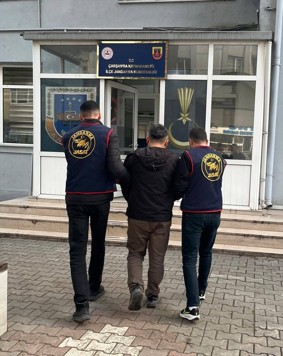 Samsun'un Çarşamba ilçesinde, Fetullahçı Terör Örgütü (FETÖ) üyeliğinden hüküm giyen kişi...