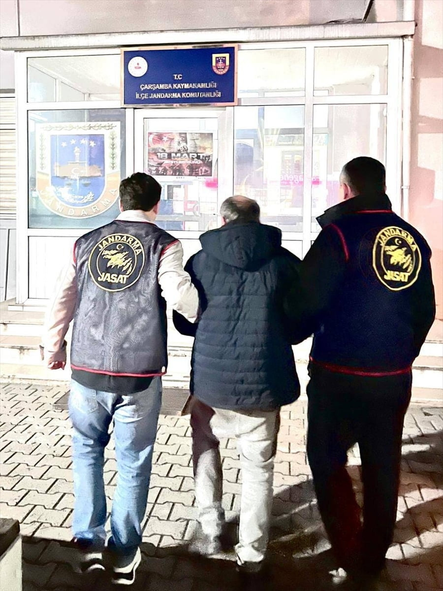 Samsun'un Çarşamba ilçesinde, hakkında 6 yıl 9 ay kesinleşmiş hapis cezası bulunan firari hükümlü...