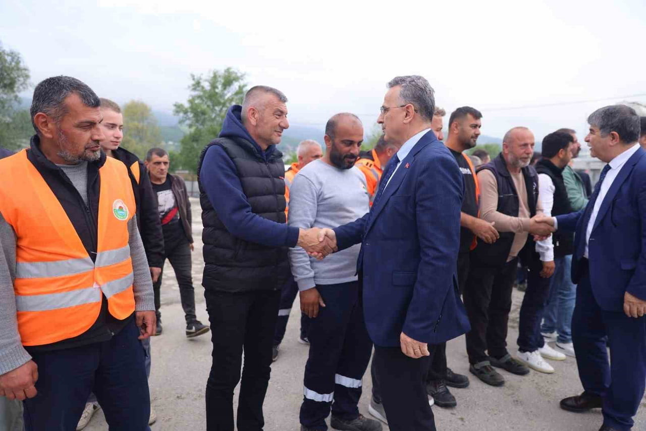 SAMSUN'UN İLKADIM BELEDİYE BAŞKANI İHSAN KURNAZ, YAKLAŞAN KURBAN BAYRAMI ÖNCESİNDE BELEDİYE...