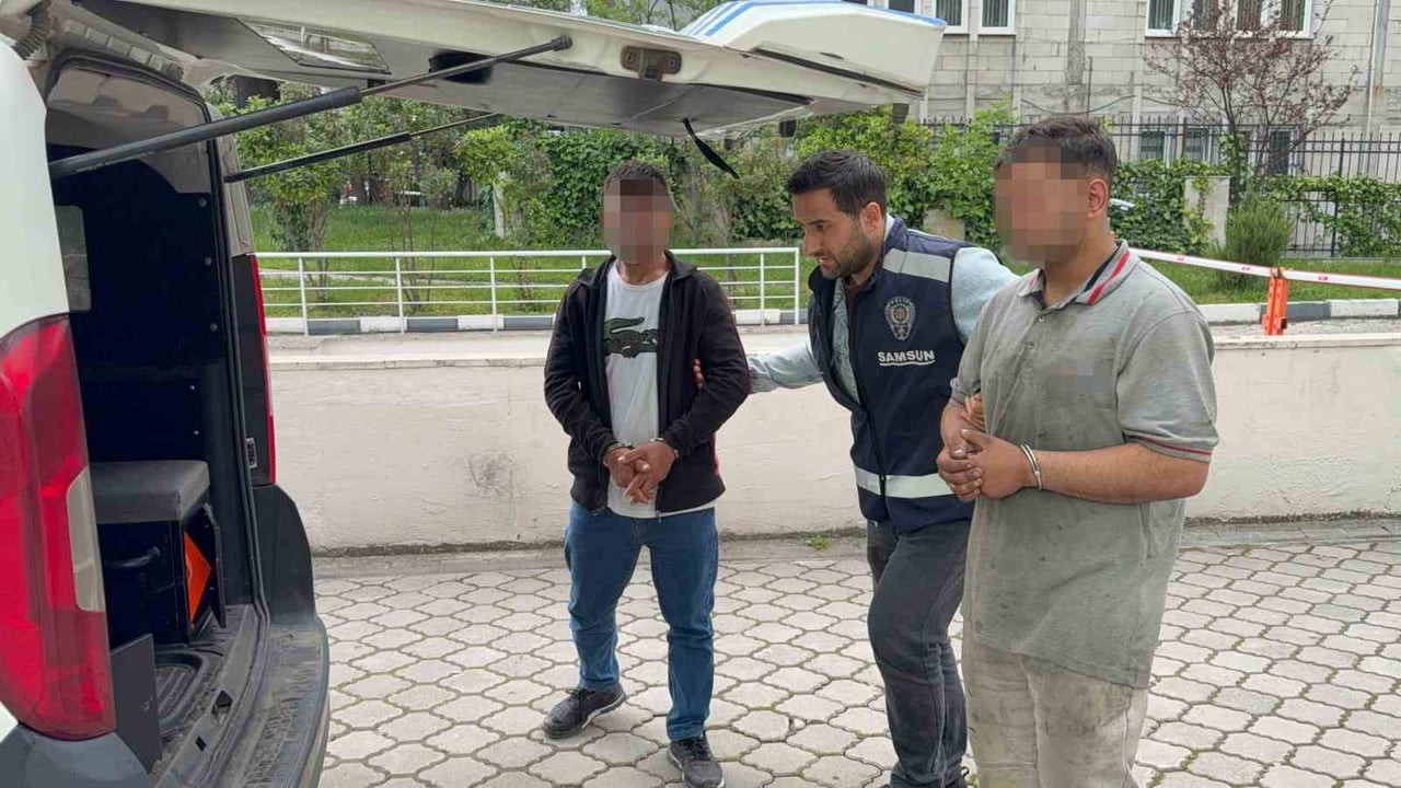SAMSUN’DA BOŞANMA AŞAMASINDA OLDUĞU EŞİNİN EVİNİ TÜFEKLE BASARAK GENÇ KADINI ZORLA KAÇIRDIĞI ÖNE...