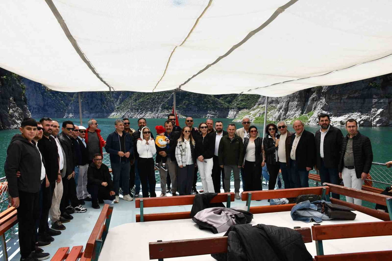 SAMSUN’DA DÜZENLENEN KARADENİZ SÜRÜCÜ KURSLARI VE EĞİTİMCİLERİ FEDERASYONU (KASKEF) TOPLANTISINA...