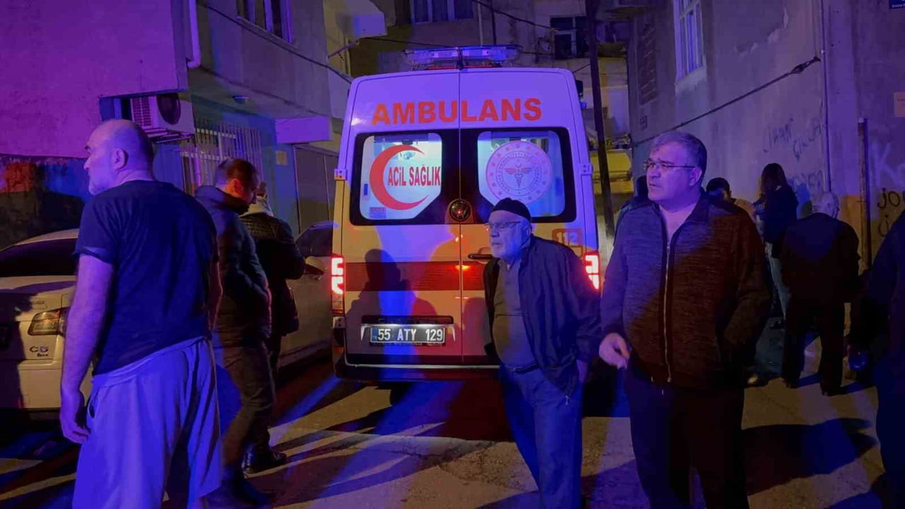 SAMSUN’DA GECE SAATLERİNDE POMPALI TÜFEKLE DÜZENLENEN SİLAHLI SALDIRIDA 2 KİŞİ YARALANARAK...