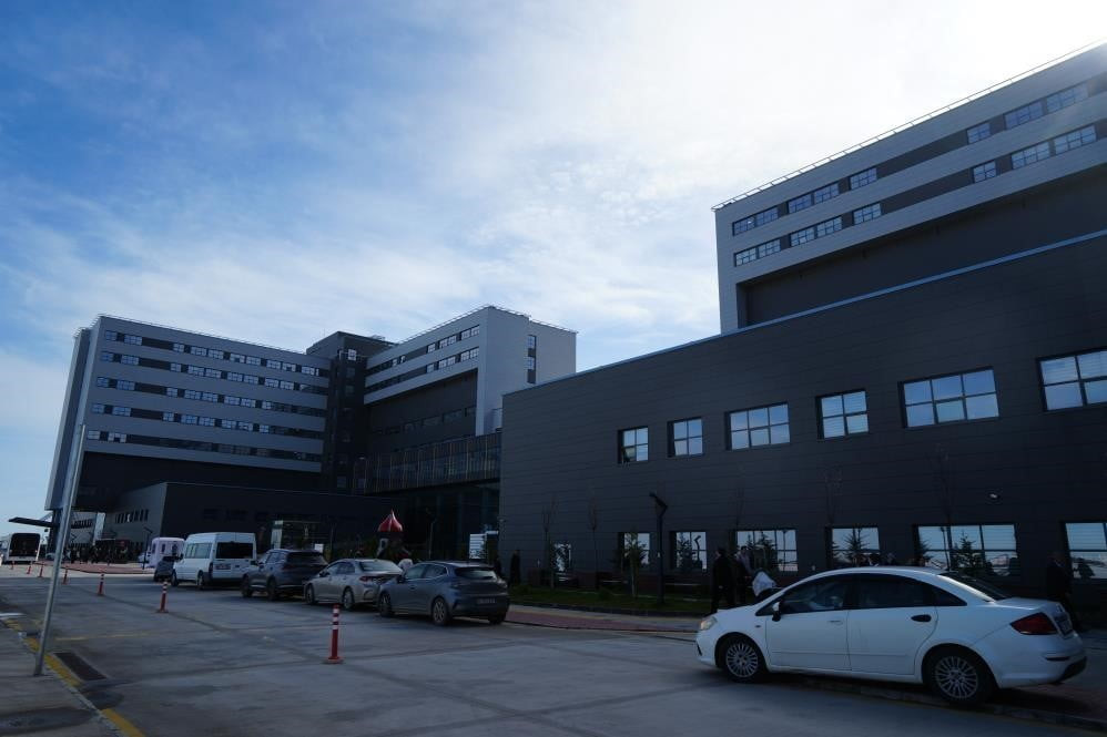 SAMSUN’DA ŞEHİR HASTANESİNE TAŞINMA SÜRECİ PLANLANDIĞI ŞEKİLDE SÜRERKEN, TÜM HASTANE BİRİMLERİNİN...