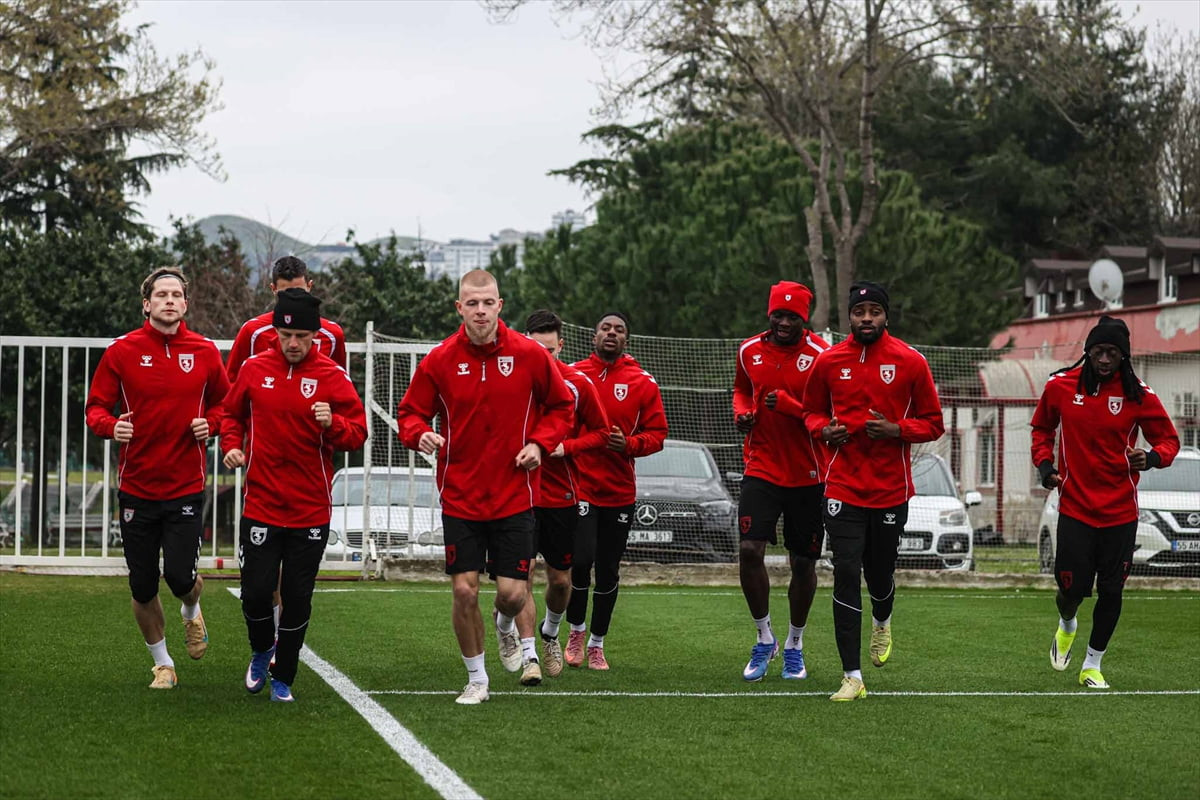 Samsunspor, UEFA Konferans Ligi'nde 19 Mart Perşembe günü deplasmanda İspanya temsilcisi Rayo...