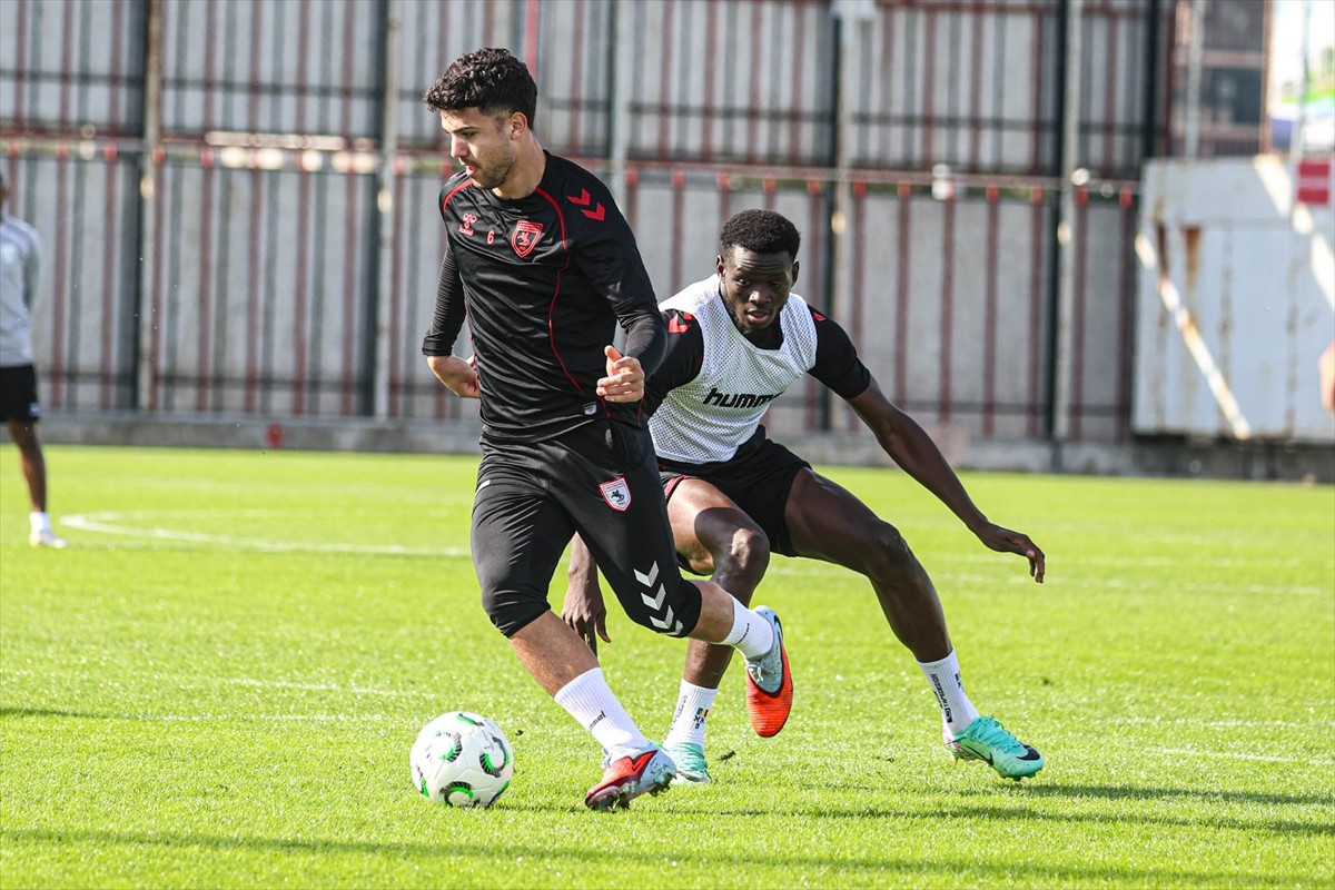 Samsunspor, UEFA Konferans Ligi'nin üçüncü haftasında 6 Kasım Perşembe günü sahasında Malta...