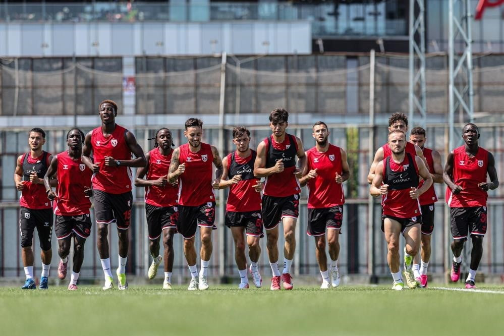 SAMSUNSPOR, YENİ SEZON HAZIRLIKLARININ İLK ETAP ÇALIŞMALARINI 17 TEMMUZ CUMA GÜNÜ TAMAMLAYACAĞINI...