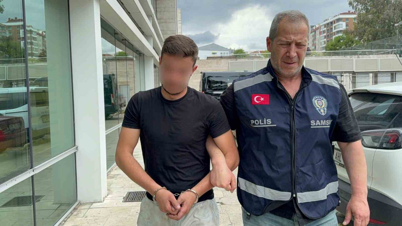 SAMSUN’UN ATAKUM İLÇESİNDE ÇIKAN KAVGADA BİR KİŞİYİ SİLAHLA YARALADIĞI İDDİA EDİLEN Ş.U., POLİS...