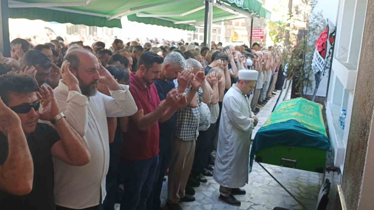 SAMSUN’UN BAFRA İLÇESİNDE DERBENT BARAJ GÖLÜ’NDE OTOMOBİLİNİN İÇERİSİNDE ÖLÜ BULUNAN 2 ÇOCUK...
