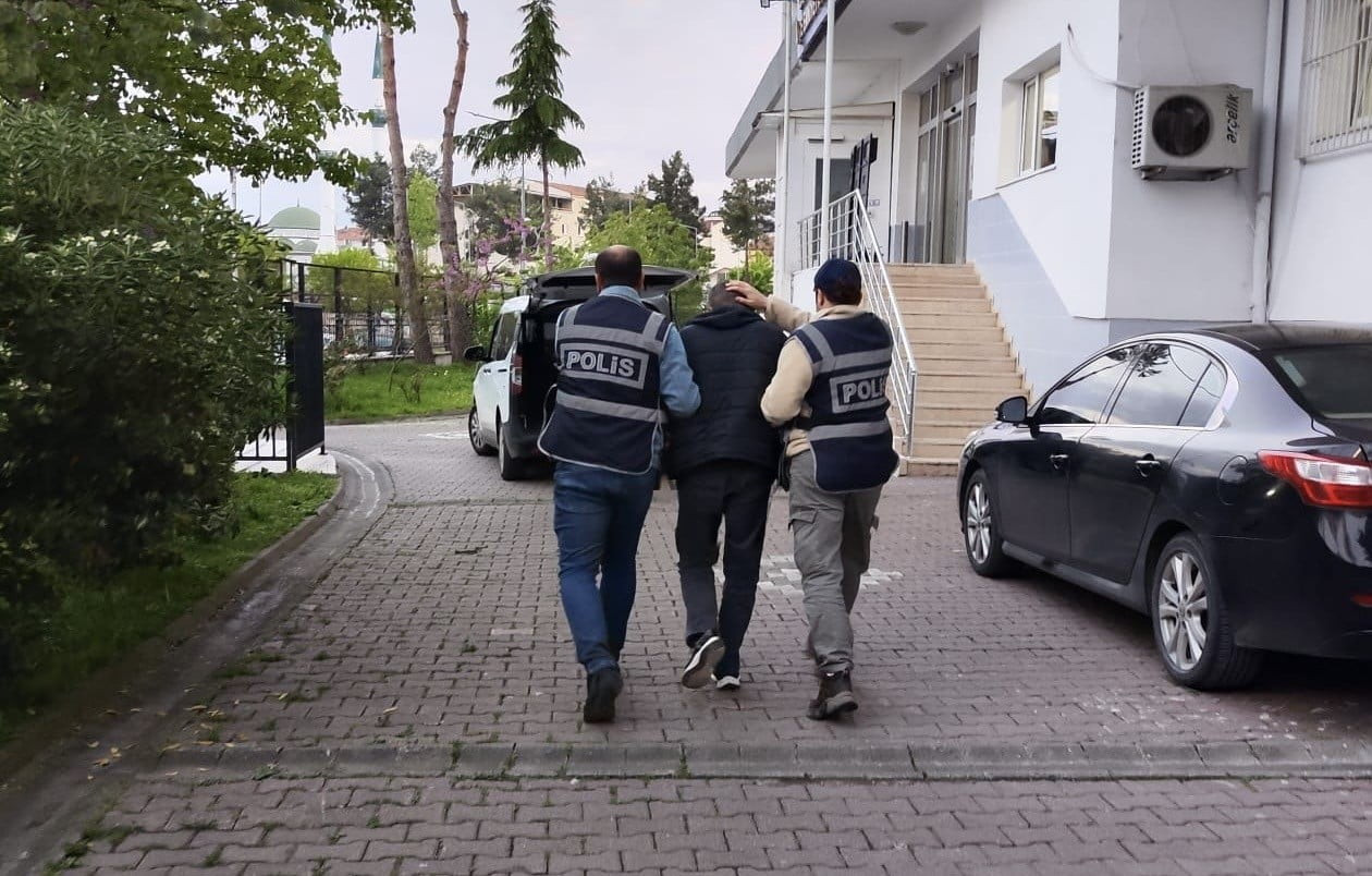 SAMSUN’UN BAFRA İLÇESİNDE HAKKINDA 8 YIL 9 AY 23 GÜN KESİNLEŞMİŞ HAPİS CEZASI BULUNAN FİRARİ...