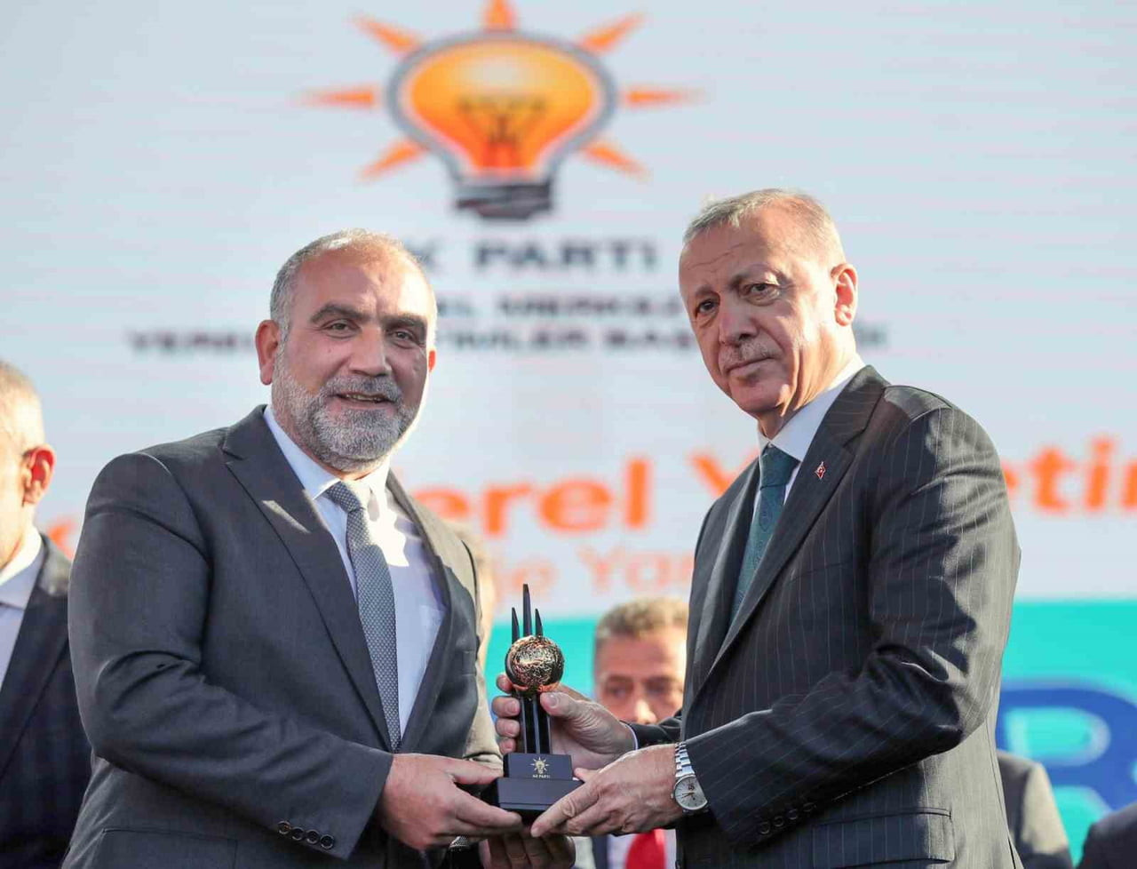 SAMSUN’UN CANİK BELEDİYE BAŞKANI İBRAHİM SANDIKÇI, HAYATA GEÇİRDİKLERİ PROJELER VE SÜRDÜRDÜKLERİ...