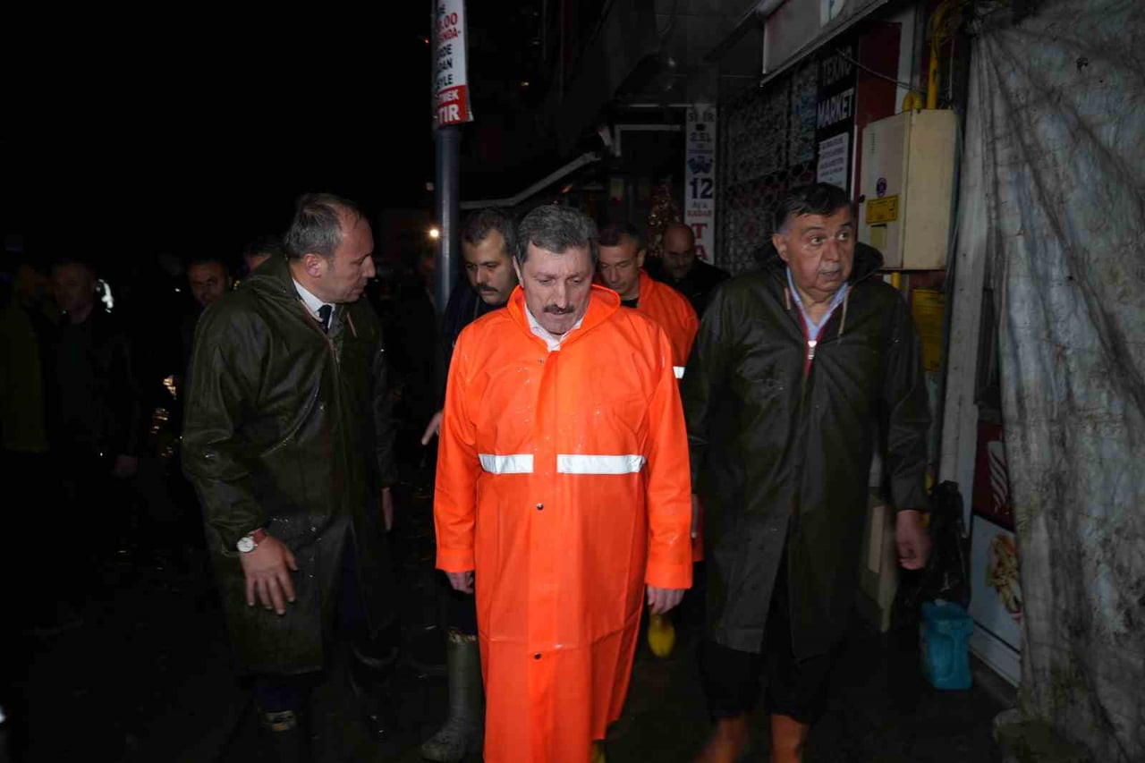 SAMSUN’UN HAVZA İLÇESİNDE YAŞANAN SEL FELAKETİYLE İLGİLİ SAMSUN VALİSİ ORHAN TAVLI, "CAN KAYBIMIZ...