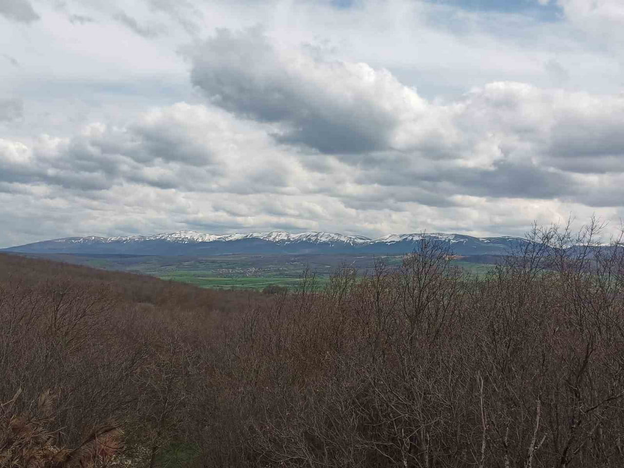 SAMSUN’UN ÖNEMLİ KIŞ TURİZMİ MERKEZLERİNDEN LADİK AKDAĞ, NİSAN AYINDA ETKİLİ OLAN KAR YAĞIŞIYLA...