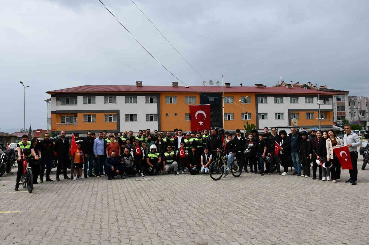 SAMSUN’UN VEZİRKÖPRÜ İLÇESİNDE 19 MAYIS ATATÜRK’Ü ANMA, GENÇLİK VE SPOR BAYRAMI ETKİNLİKLERİ...