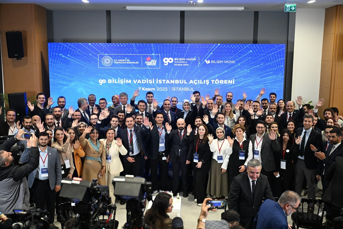 Sanayi ve Teknoloji Bakanı Mehmet Fatih Kacır, 'GO Bilişim Vadisi İstanbul Açılış Törenine...