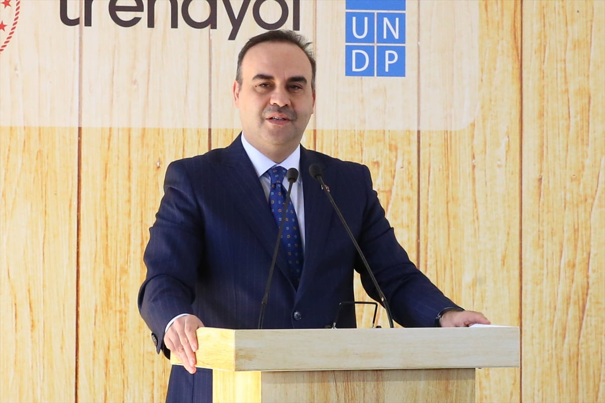 Sanayi ve Teknoloji Bakanı Mehmet Fatih Kacır, Denizli’nin Bozkurt ilçesinde 'Dijital Veri Merkezi...