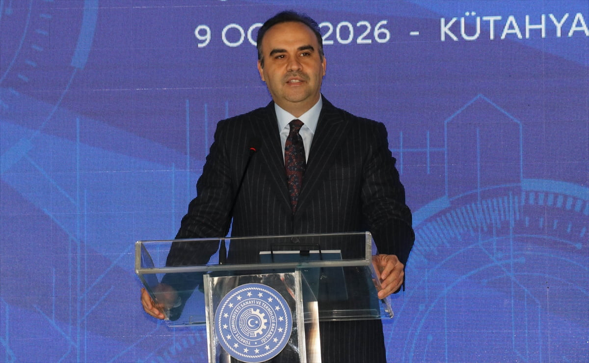 Sanayi ve Teknoloji Bakanı Mehmet Fatih Kacır, Kütahya Sanayi ve Teknoloji Projeleri Açılış...