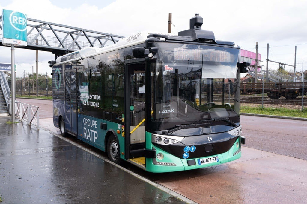 SANAYİ VE TEKNOLOJİ BAKANI MEHMET FATİH KACIR, "TÜRKİYE, AVRUPA'NIN EN BÜYÜK OTOBÜS ÜRETİCİSİ"...