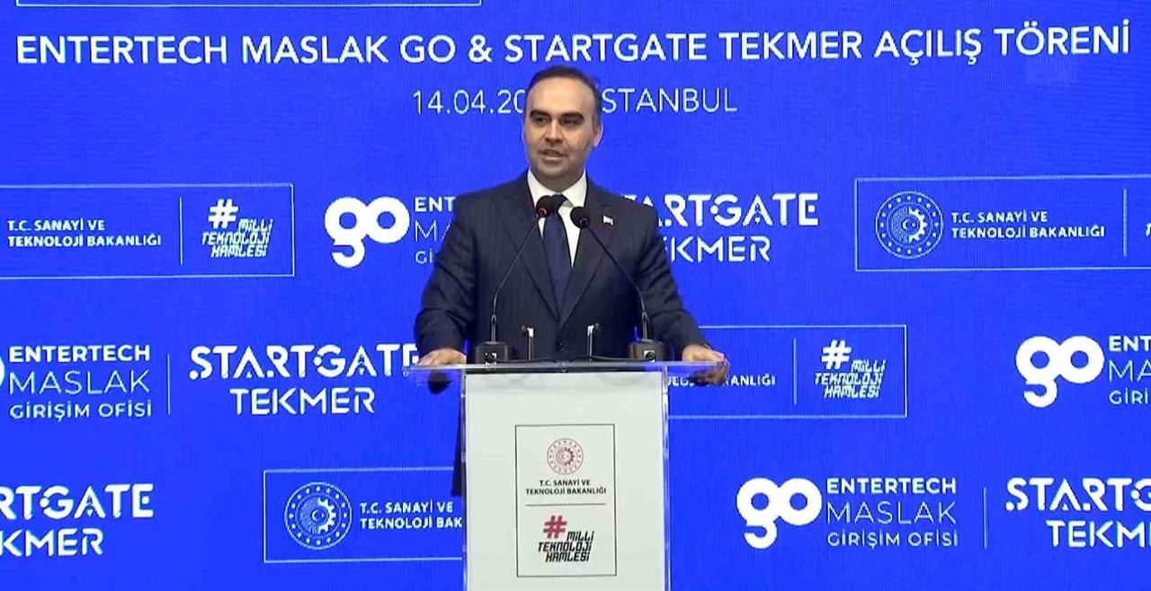 SANAYİ VE TEKNOLOJİ BAKANI MEHMET FATİH KACIR, "TÜRKİYE TECH VİSA PROGRAMINI BAŞLATTIK. BU...