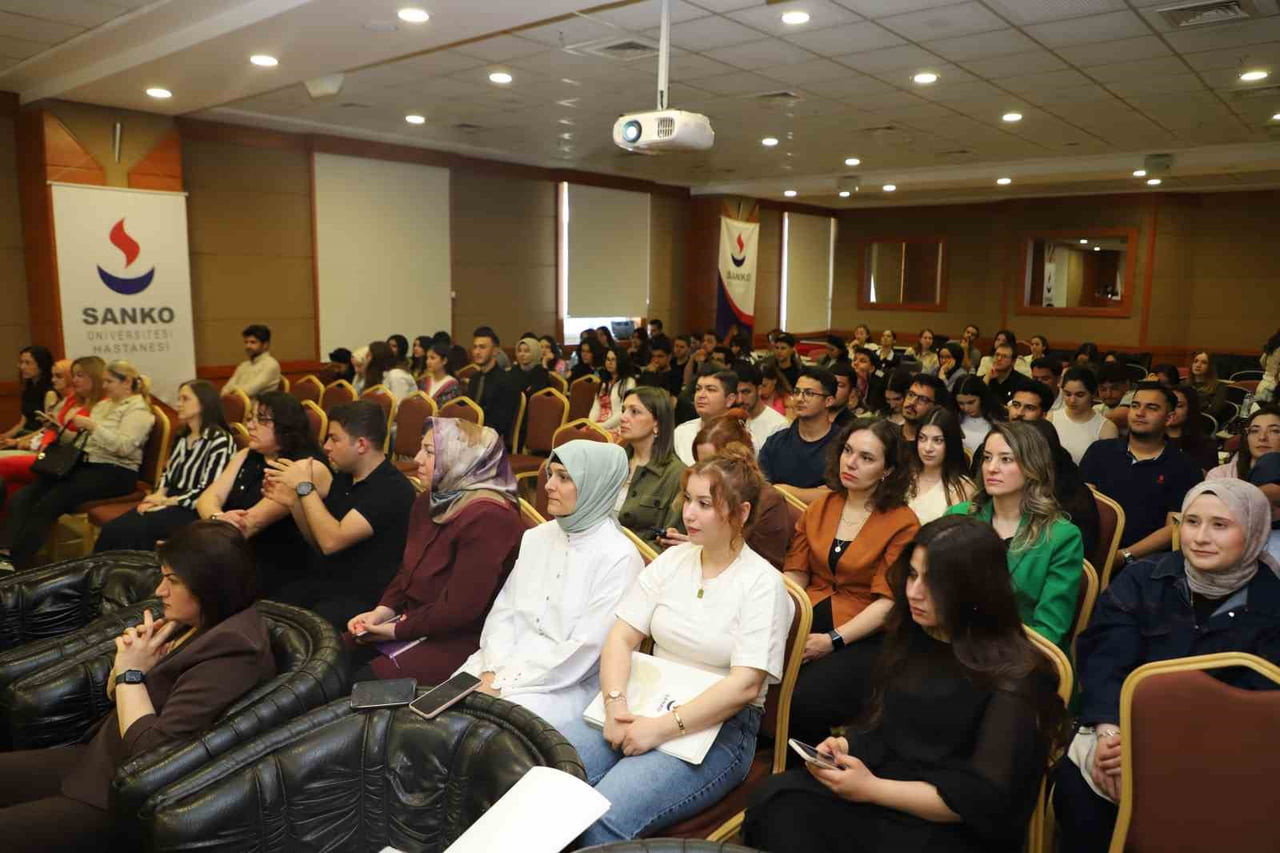 SANKO ÜNİVERSİTESİ SAĞLIK BİLİMLERİ FAKÜLTESİ HEMŞİRELİK BÖLÜMÜ TARAFINDAN "GEÇMİŞTEN GÜNÜMÜZE...